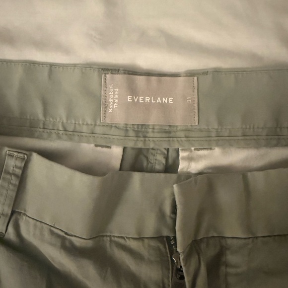 Everlane Sage Green Women's Bermudas - Picture 3 of 9